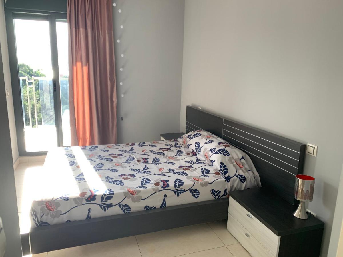 Con Buena Ubicacion Apartamento